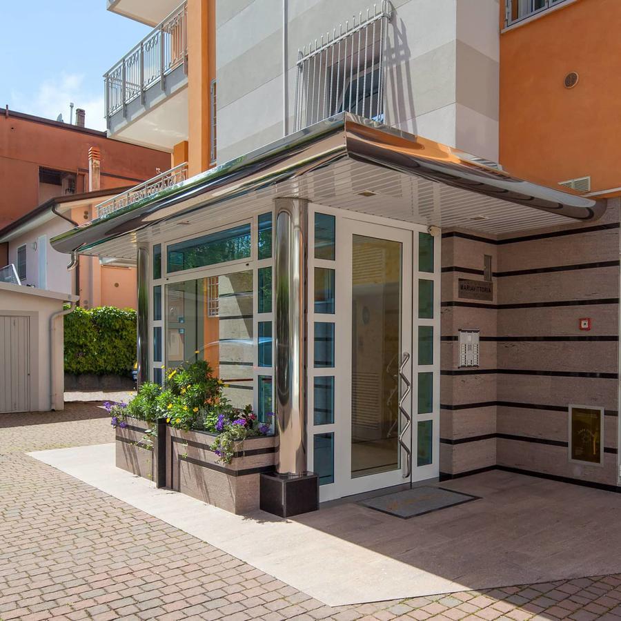 Residence Mariavittoria Лідо-ді-Єзоло Екстер'єр фото